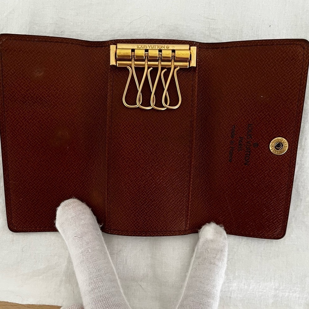 Louis Vuitton Monogram 4-Key Holder Rare 4-Hook Version France 1998 - Picture 8 of 15